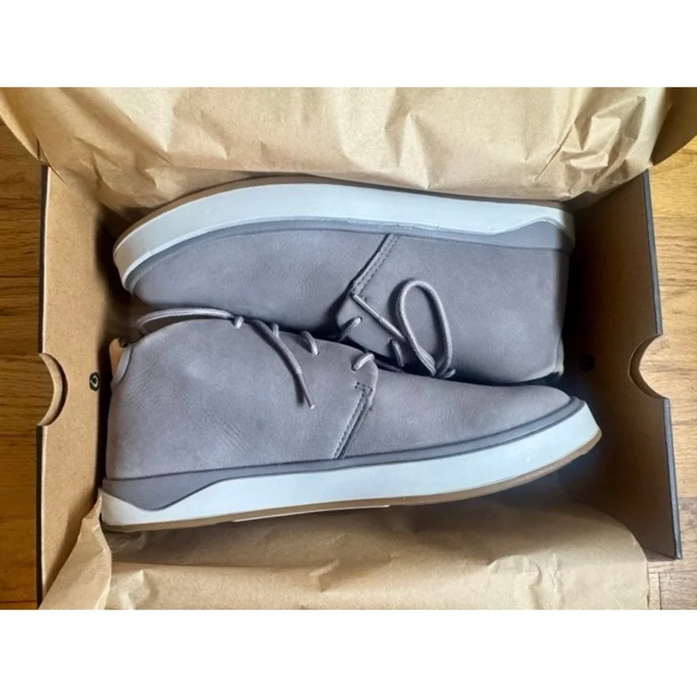 OluKai Papaku 'Ili Waterproof Leather Chukka Boots Graphite Gray Men's 10 NWT